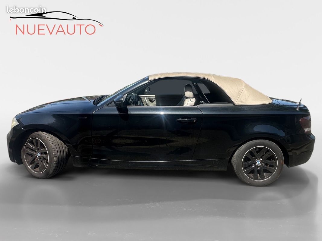 BMW SERIE 1 CABRIOLET E88 118d 143 ch Confort A (image 3)