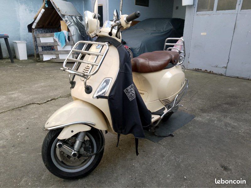 Lx 150 Piaggio Vespa Wikipedia Vespa Piaggio 125 Vespa 125 Ts In