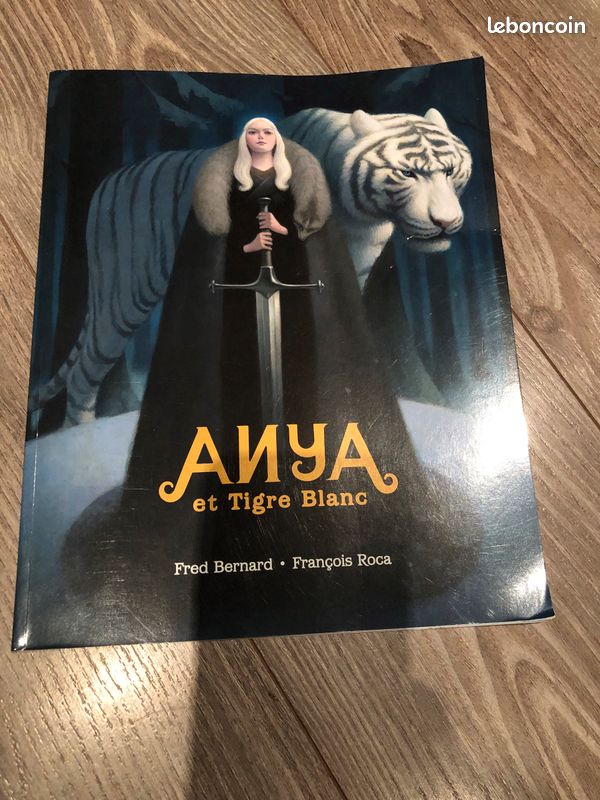 Anya et Tigre blanc (image 1)