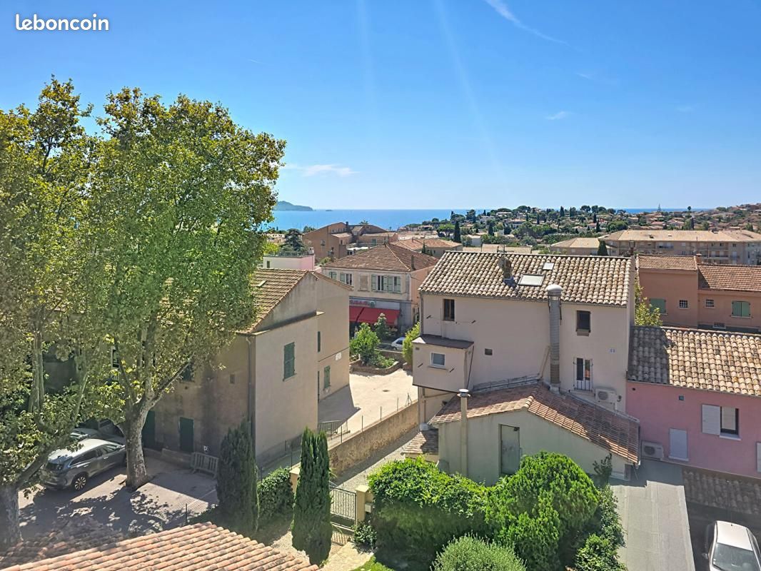 Appartement 3 pièces 60 m² · à Carqueiranne · 60 m² · 290 000 €