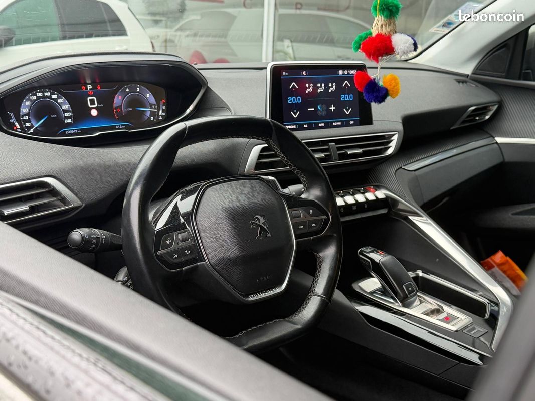 Peugeot 5008 Active Business HDI 130cv EAT8 (image 9)