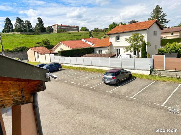 Studio 1 pièce 25 m²