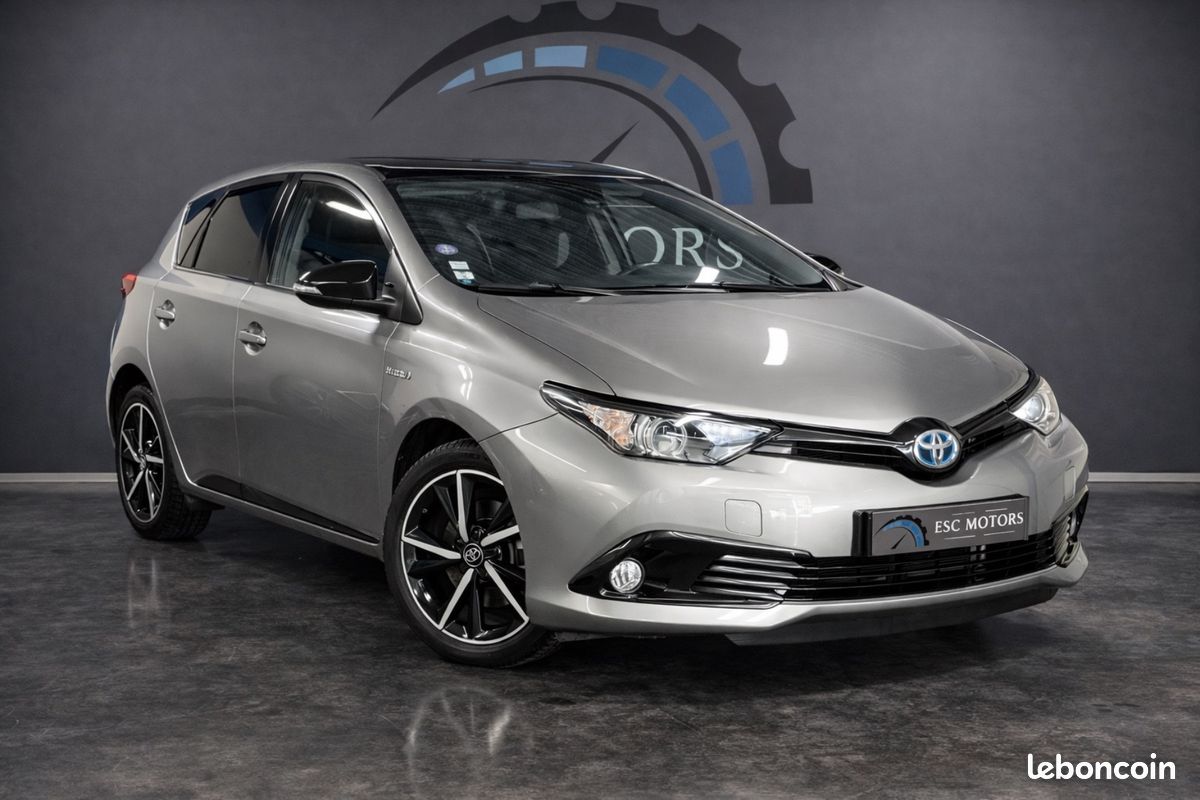 Toyota AURIS 1.8 HYBRID 136ch collection CAMERA DE RECUL - GPS - BLUETOOTH (image 1)