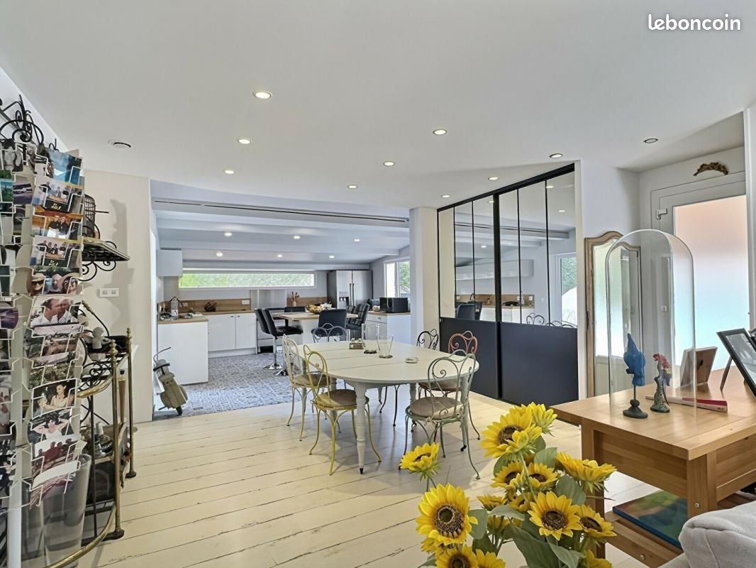 Maison 5 pièces 105 m² · à Trans-en-Provence · 105 m² · 425 000 €