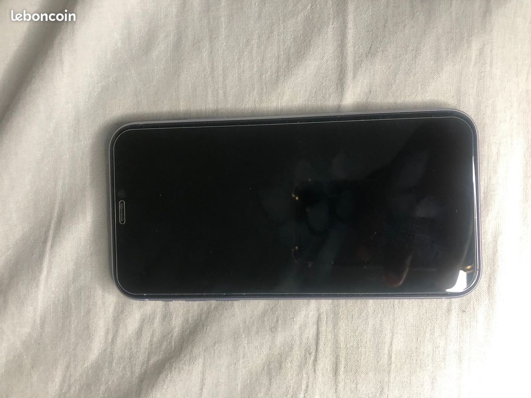 IPhone 11 mauve 64Go (image 1)
