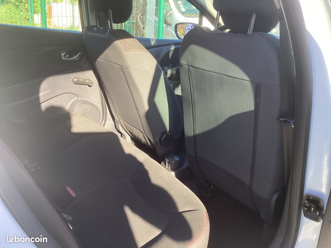 Renault CLIO IV Business Eco2 1.5 Dci (image 18)