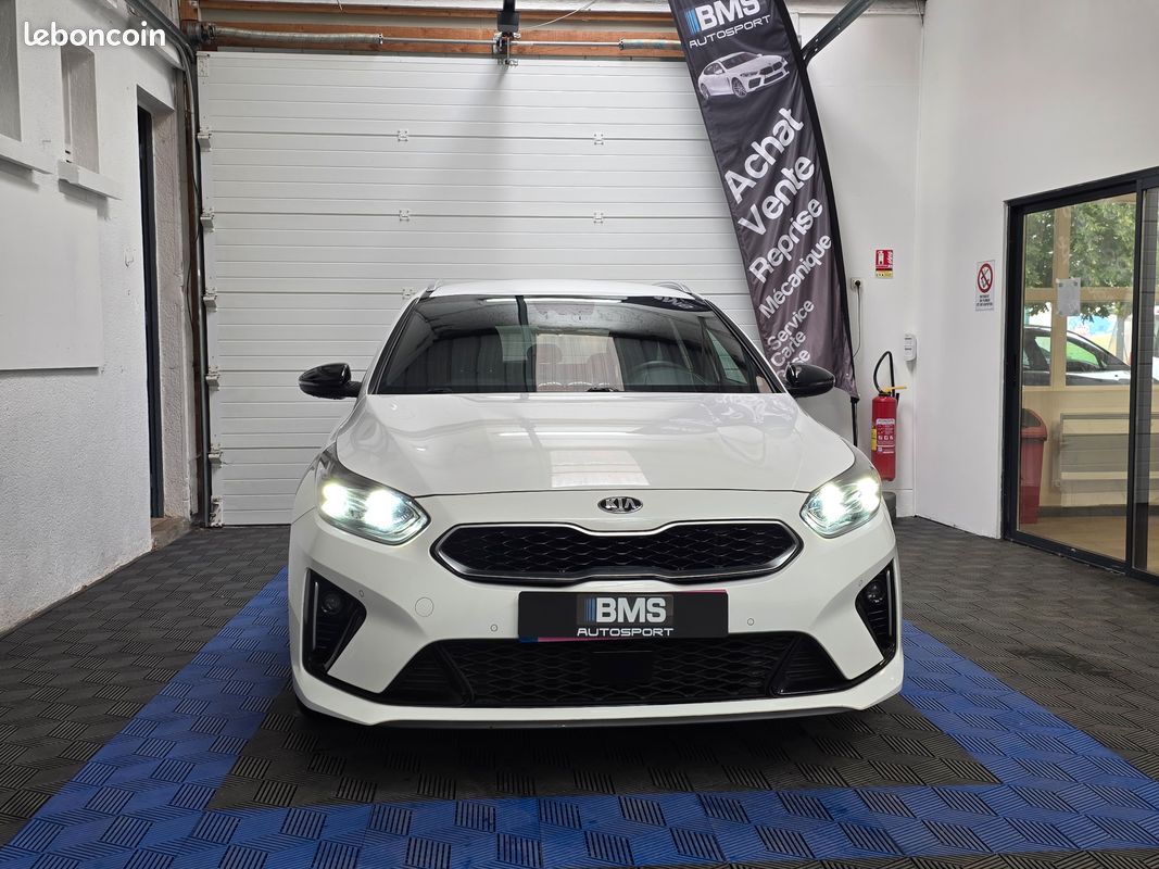 Kia Ceed SW 1.6 CRDI 136 GT-Line DCT7 (Caméra, LED, GPS, BVA) (image 2)