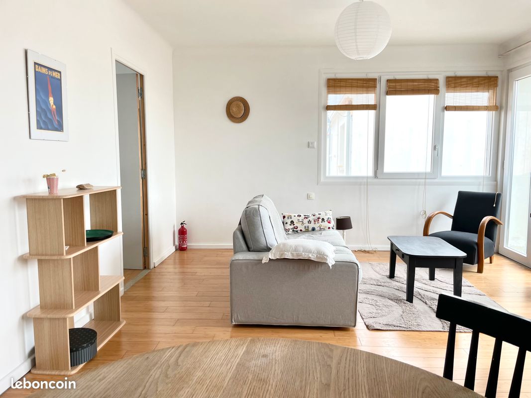Appartement 3 pièces 52 m² · à Saint-Gilles-Croix-de-Vie · 52 m² · 730 €/mois