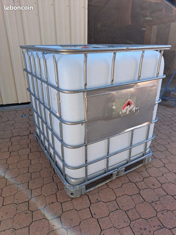 Cuve 1000 l (image 1)