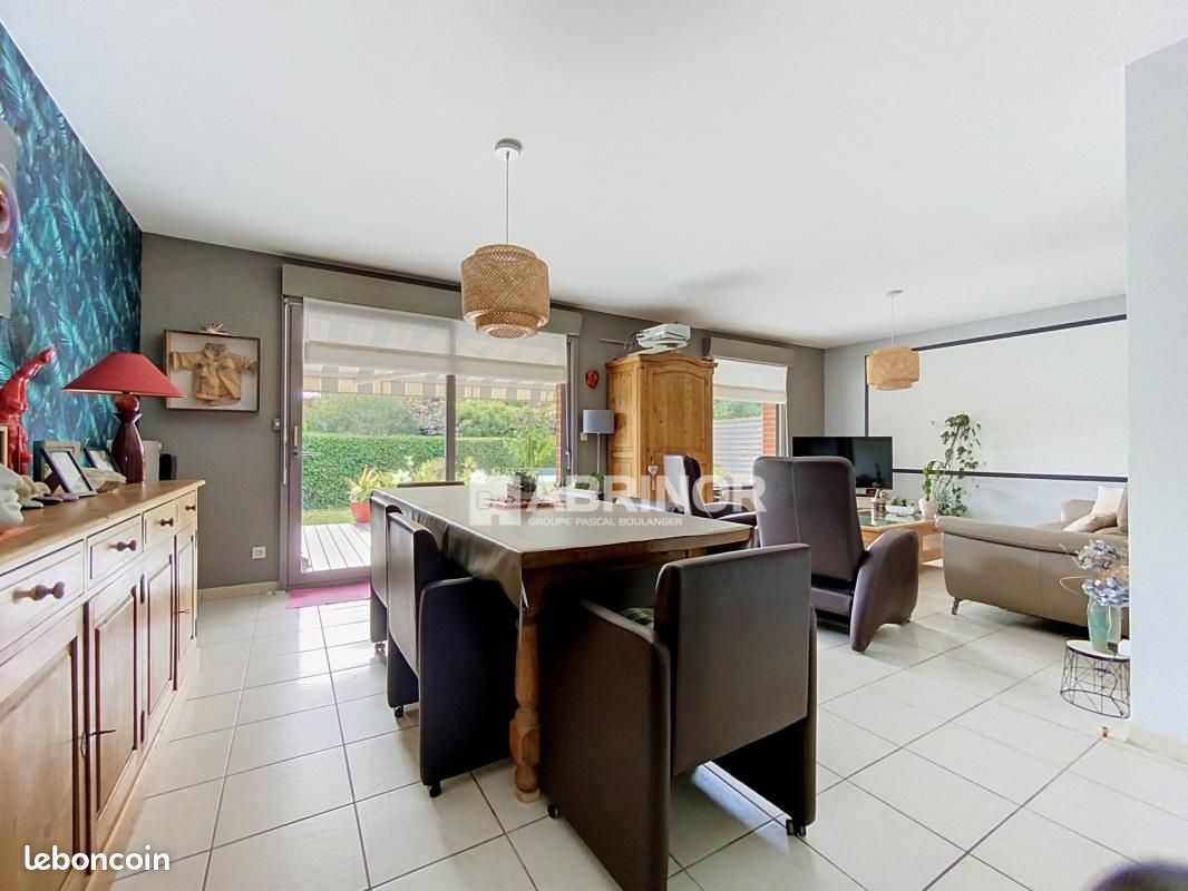 Maison 4 pièces 90 m² · à Linselles · 90 m² · 373 000 €