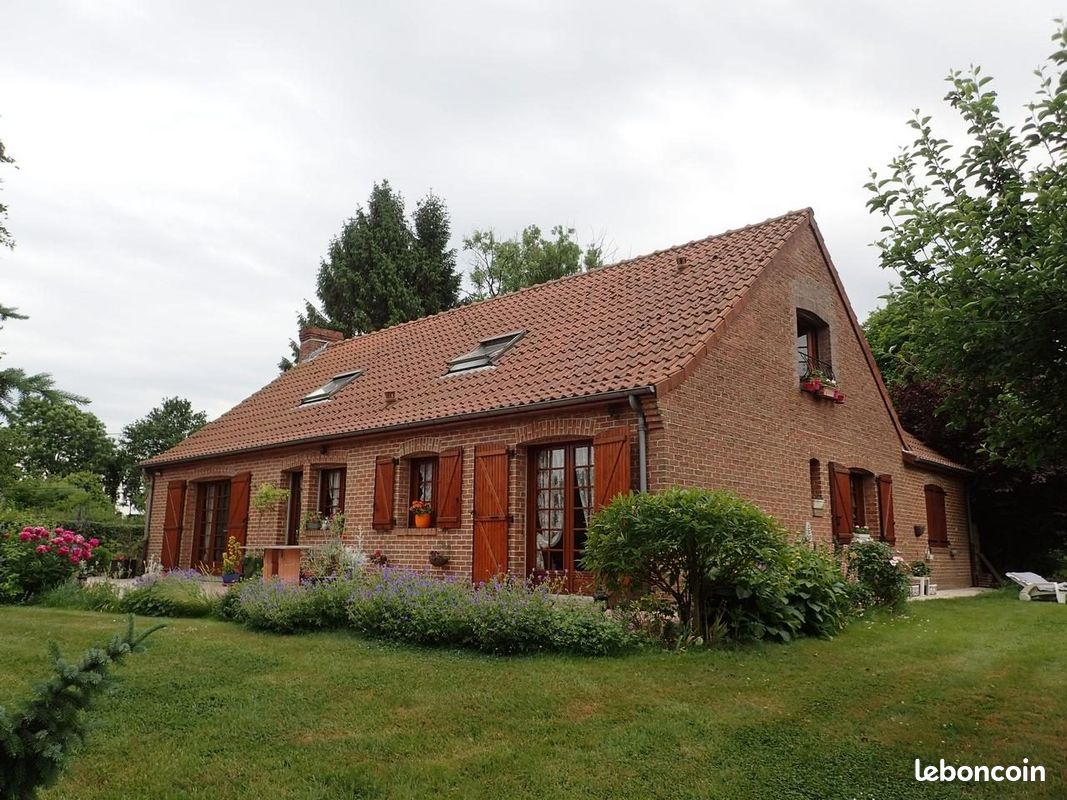 Maison 6 pièces 157 m² · à Villereau · 157 m² · 1 310 €/mois