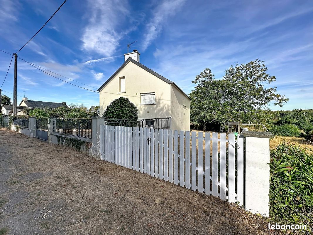 Maison 5 pièces 89 m² · à Bains-sur-Oust · 89 m² · 178 000 €