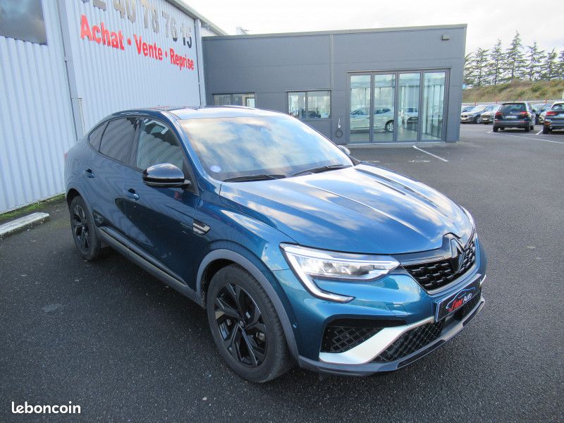 Renault ARKANA 1.6 E-TECH HYBRIDE 145CH ENGINEERED -22 (image 2)