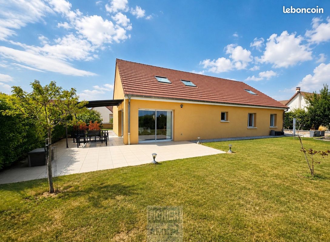 Maison 7 pièces 170 m² · à Nuits-Saint-Georges · 170 m² · 440 000 €