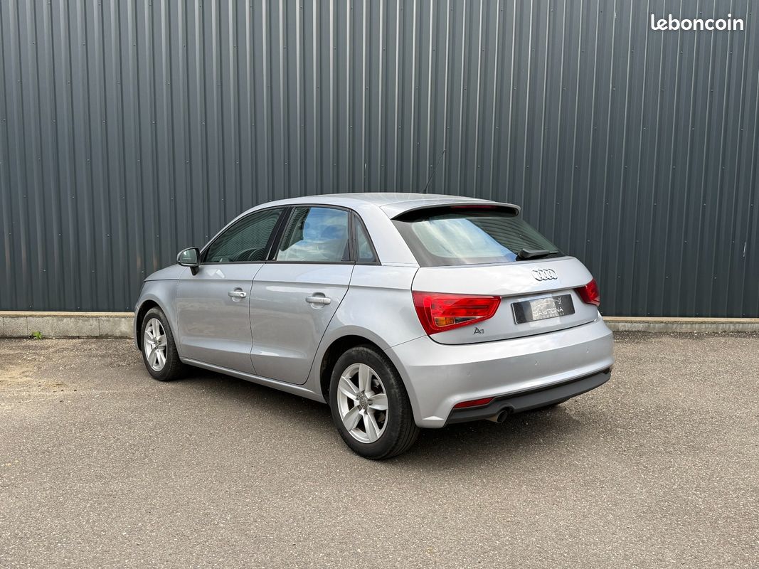Audi A1 Sportback Ambition - 5 portes - 1.4 TDI 90 ch - Distribution ok (image 2)