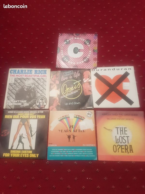DISQUES VINYLES 45T INTERNATIONAL COLLECTION -Excellent état-très urgent (image 1)
