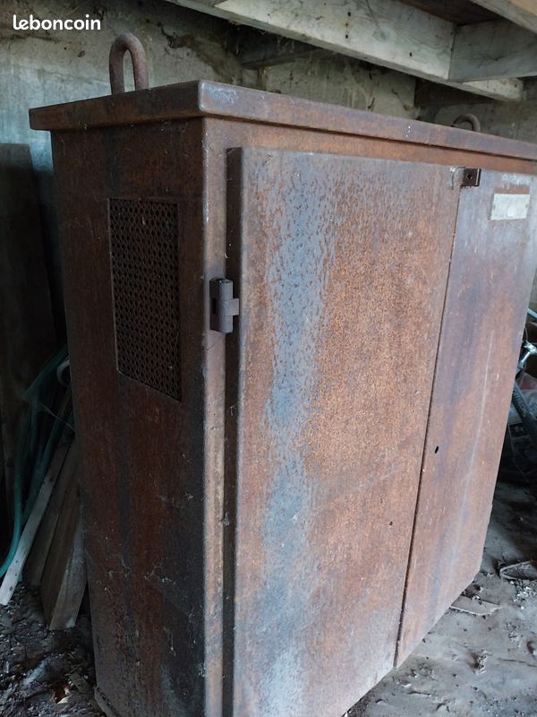Industrielle acienne armoire pas chere années 1960 (image 2)