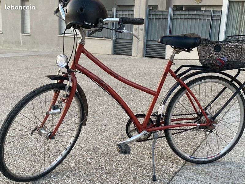 Vélo De Femme Ancien – Années 1930/1940 – Pièce De Collection Ou Décoration Vintage