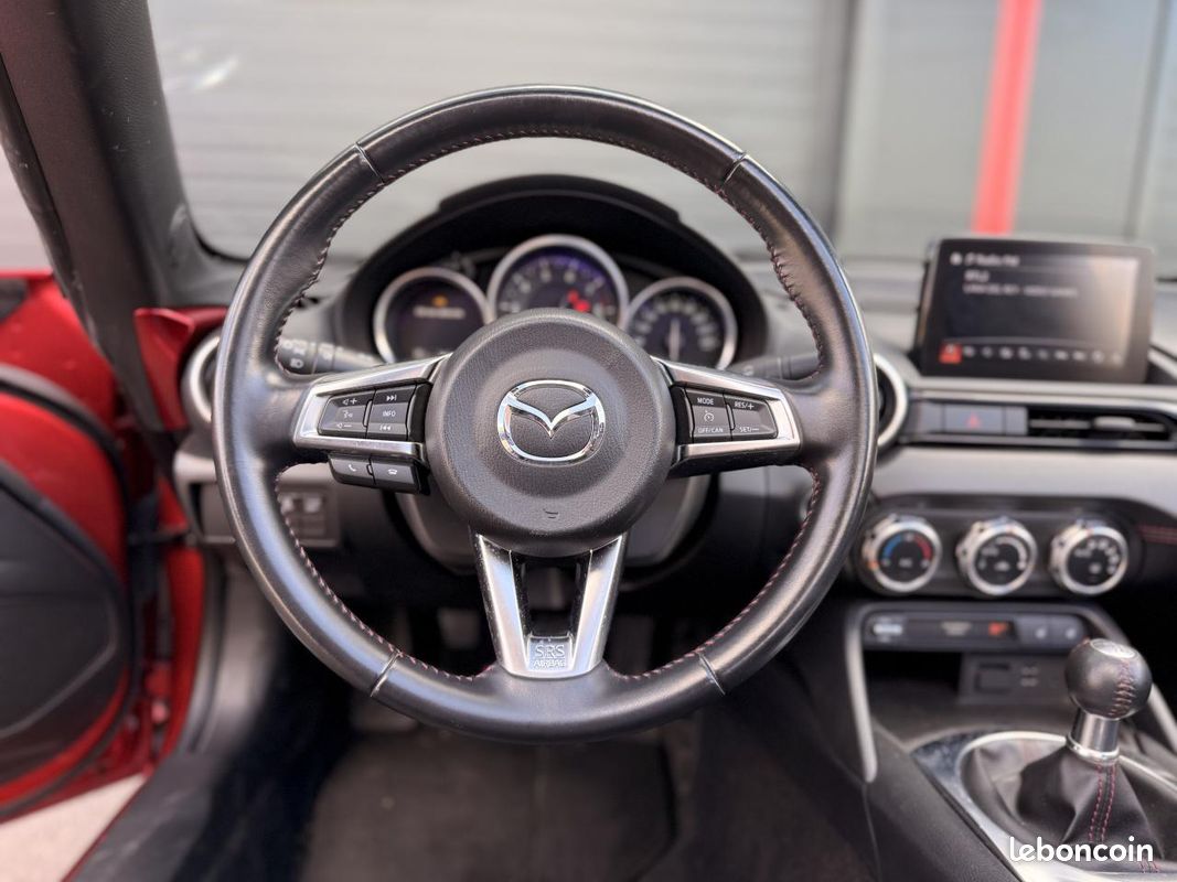 Mazda mx-5 roadster rf 2.0 skyactiv-g 185 selection toit rigide (image 10)