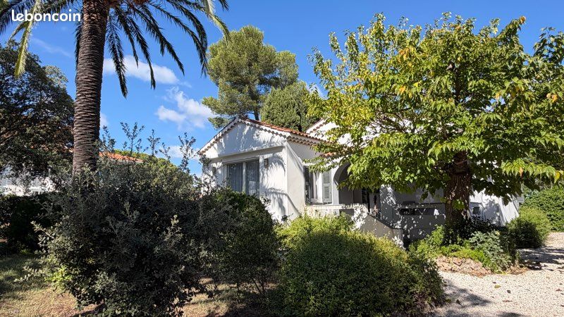 Maison 3 pièces 81 m² · à Fréjus · 81 m² · 599 000 €