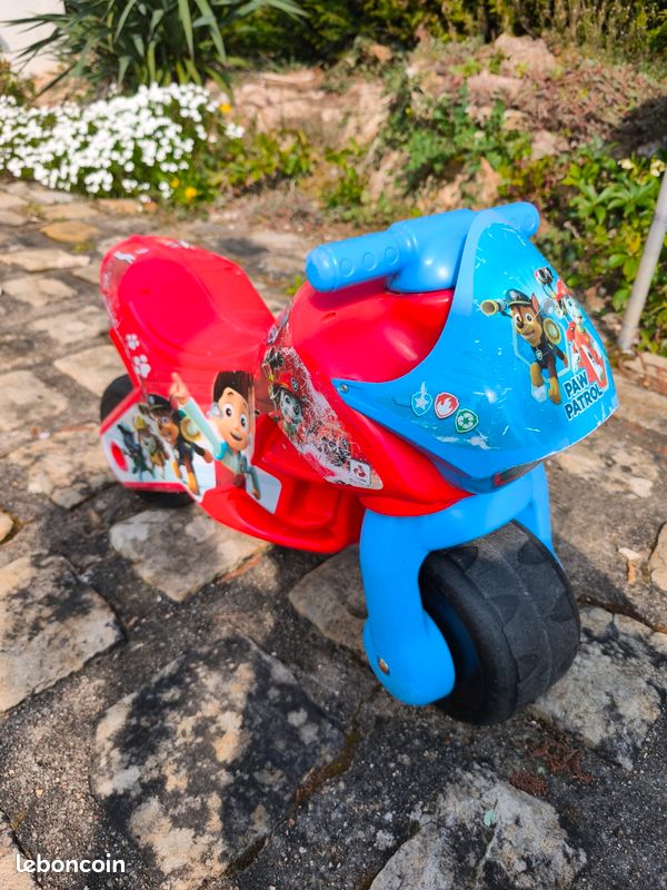 Lot de 2 moto porteur Pat Patrouille (image 1)