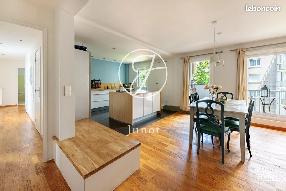Appartement 5 pièces 103 m² · à Nantes · 103 m² · 296 800 €