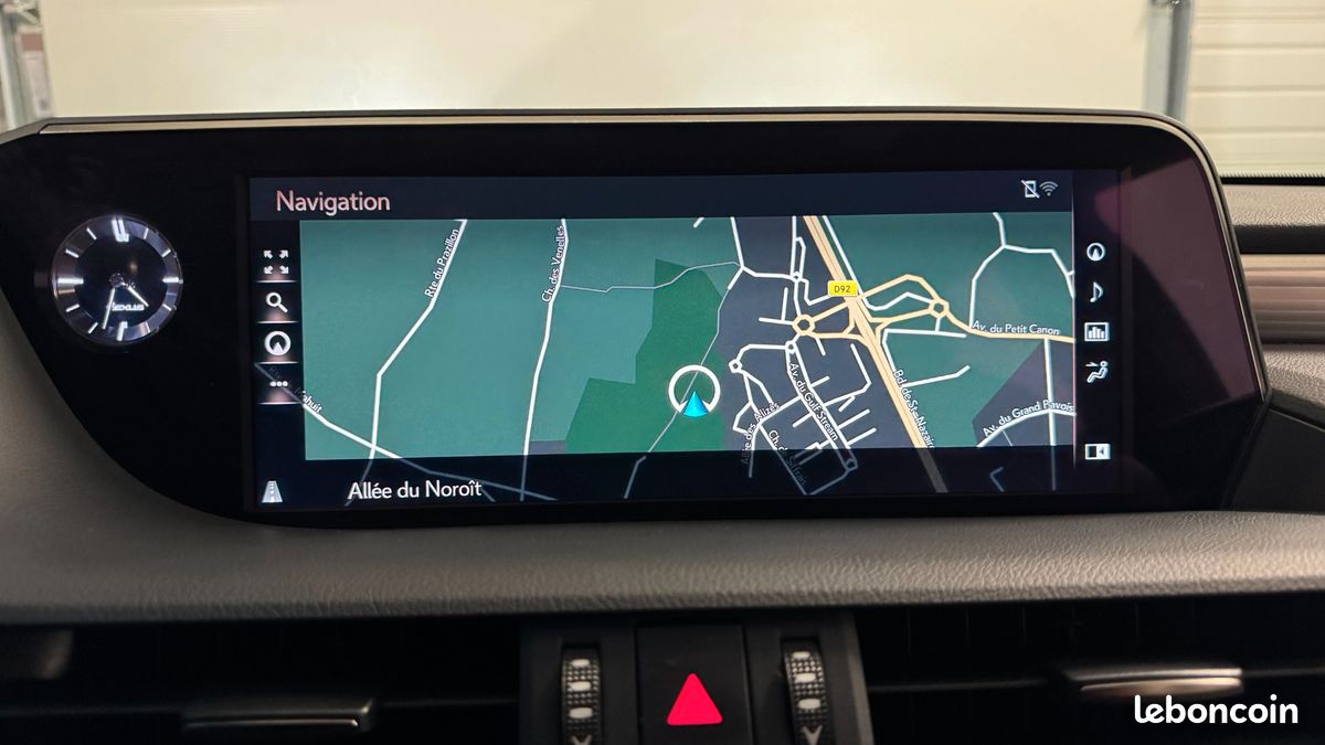 LEXUS ES 2.5 300H 218ch - F-SPORT EXECUTIVE - TOIT OUVRANT - CARPLAY (image 16)