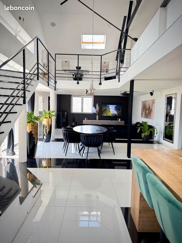 Appartement 5 pièces 190 m² · à Florange · 190 m² · 430 000 €