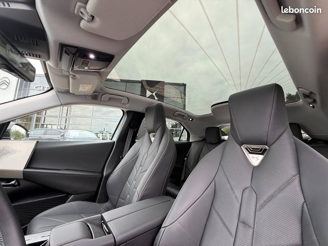 Ds N°8 Electrique 230ch 73,7kWh Etoile (image 42)