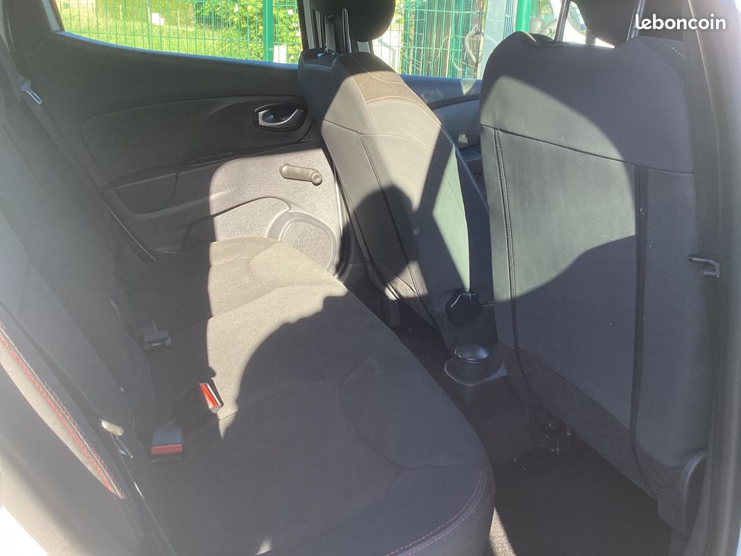 Renault CLIO IV Business Eco2 1.5 Dci (image 19)