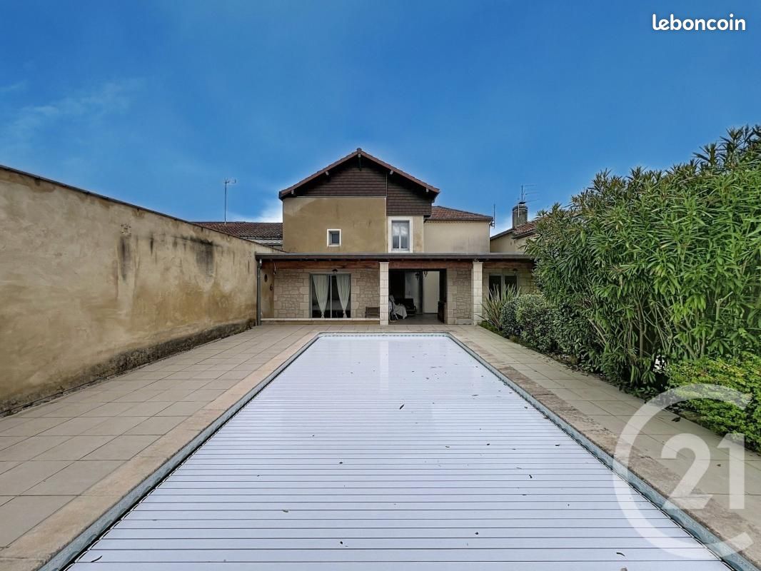 Maison 3 pièces 89 m² · à Mirande · 89 m² · 266 250 €