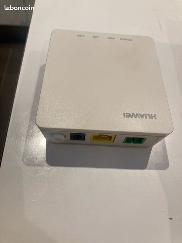 Boîtier gpon Huawei Neuf (image 2)