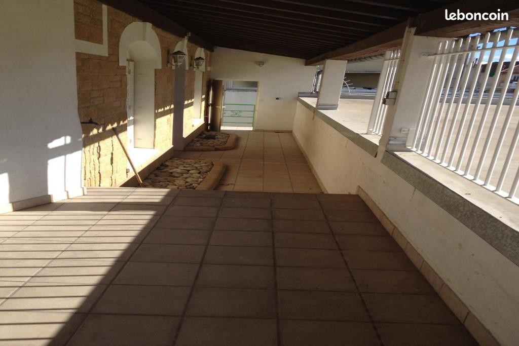 Maison 3 pièces 84 m² · à Avignon · 84 m² · 750 €
