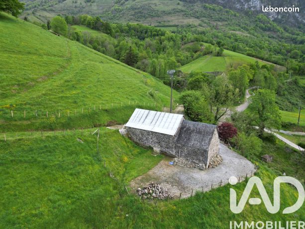 Propriété 3 pièces 150 m²