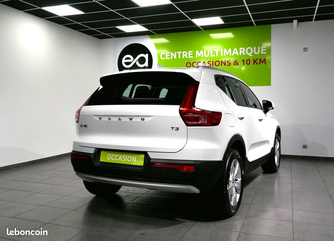 Volvo xc40 t3 163 cv business geartronic 8 - gps / camera / hayon main libre (image 2)