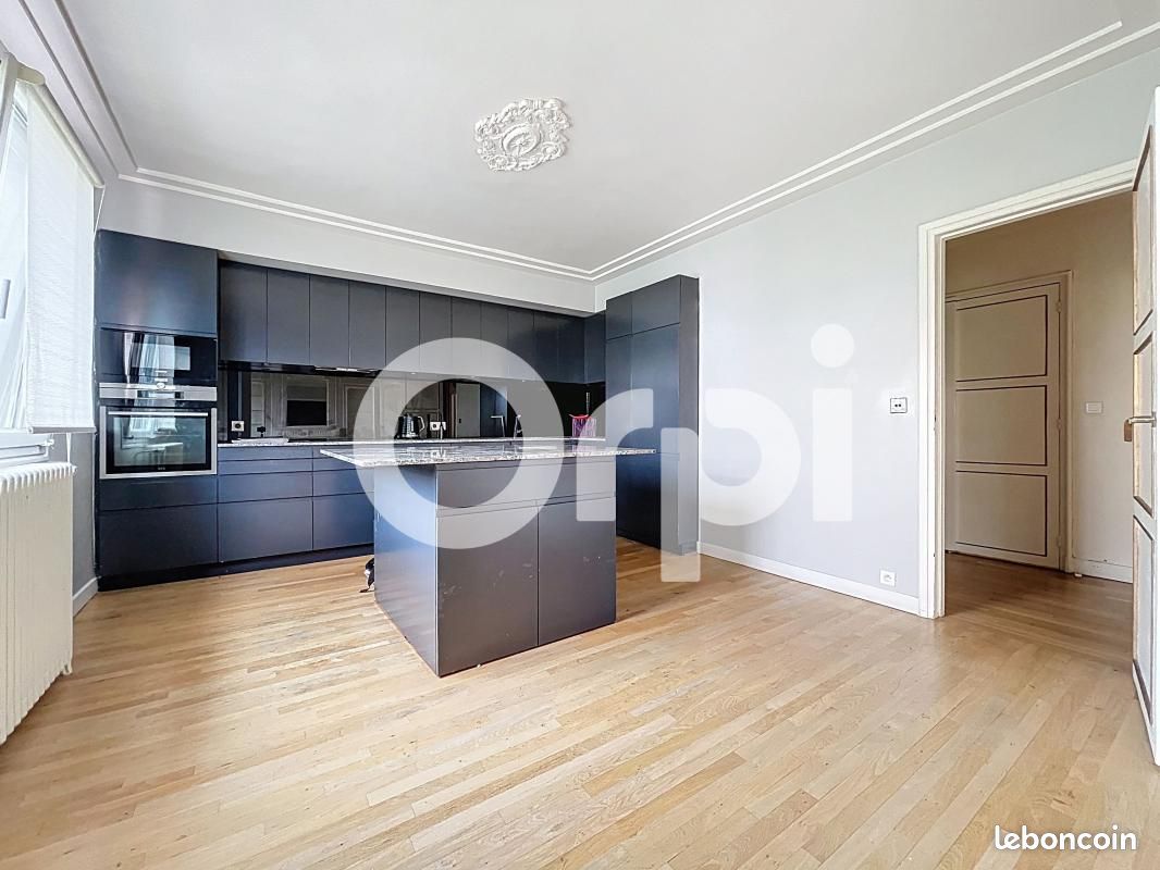 Appartement 6 pièces 141 m² · à Bourg-la-Reine · 141 m² · 545 000 €