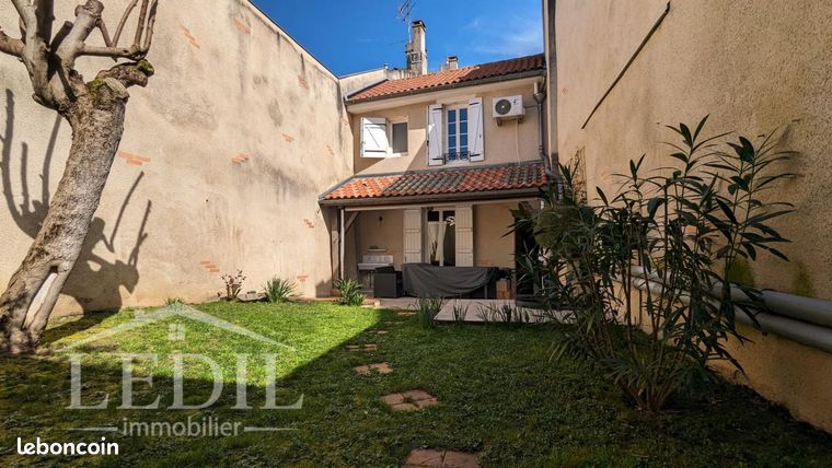 Maison 4 pièces 237 m²