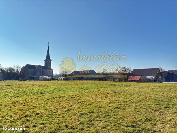 Terrain 1 090 m² Lure