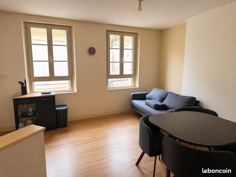 Appartement 2 pièces 48 m² · à Doué-en-Anjou · 48 m² · 570 €