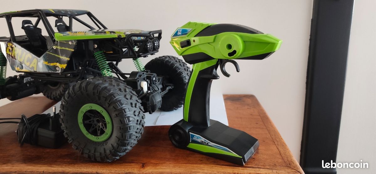 Revell (image 2)