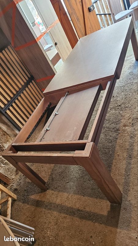 Table (image 2)