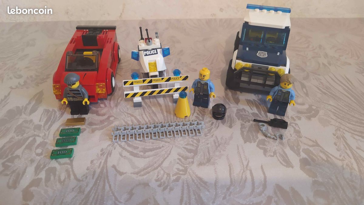 LEGO City 60007 La course poursuite de la Police Spéciale (image 3)