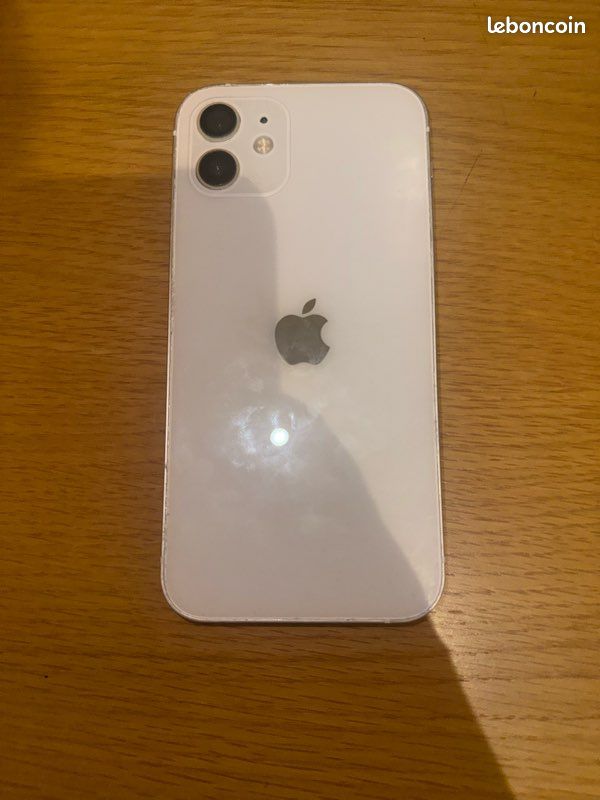 IPhone 12 blanc 256go batterie neuve (image 2)