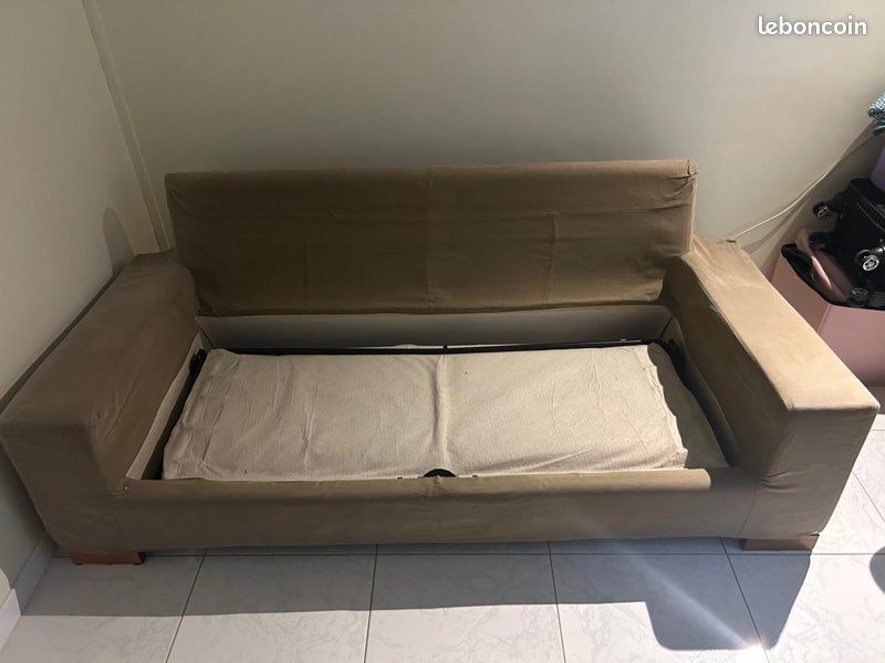 Canapé pour chambre à vendre urgent 🚨 (image 9)