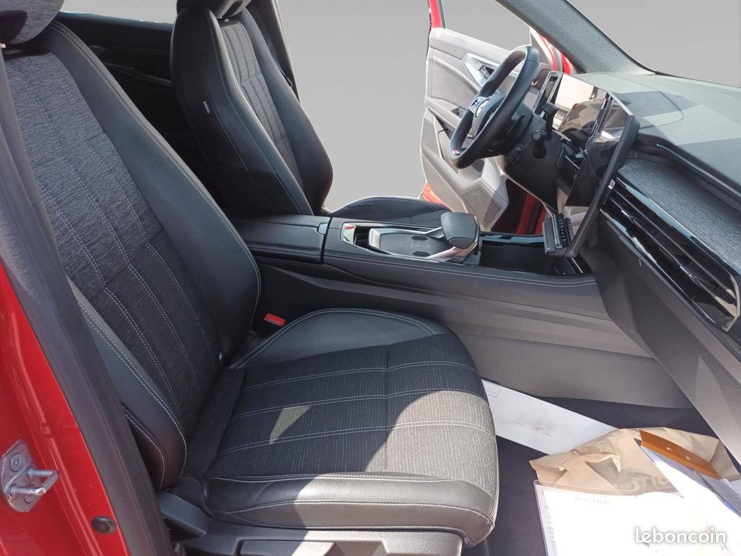 RENAULT Austral E-Tech hybrid 200 Techno (image 15)