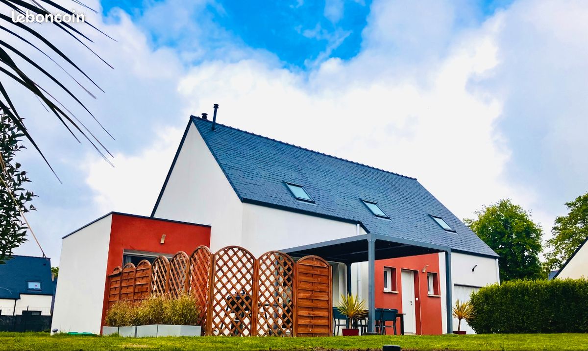 Maison 6 pièces 124 m² · à Locoal-Mendon · 124 m² · 370 000 €