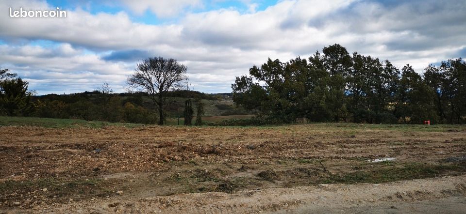 Terrain 813 m² Castelnau De Montmiral · à Castelnau-de-Montmiral · 58 000 €