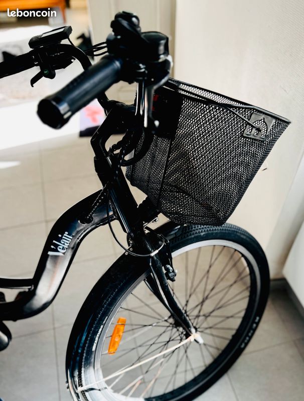Vélo électrique Velair Français - 250W, 36V, Batterie 6.8Ah, Noir, Taille M (55cm)
