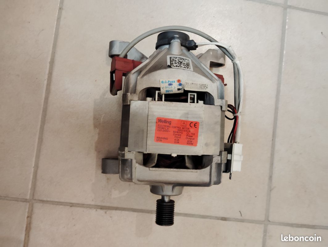 Moteur lave linge indesit (whirpool) (image 1)