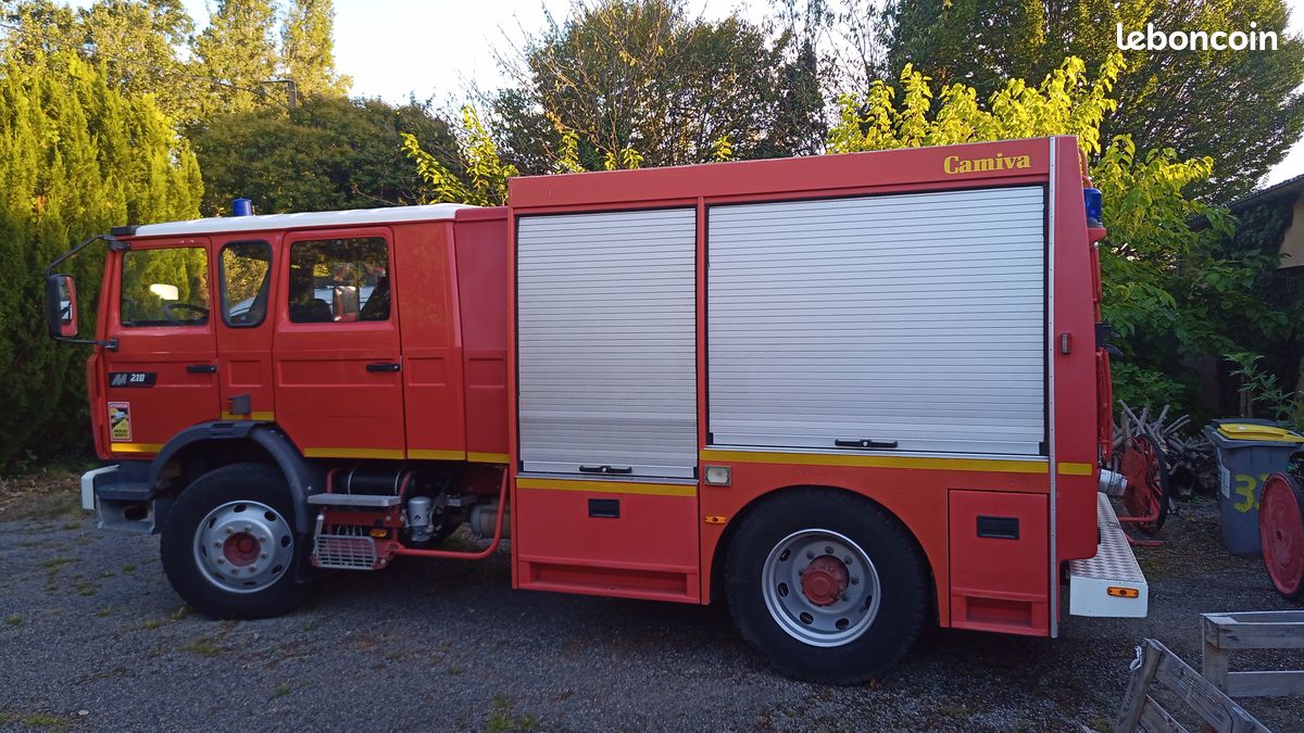 Camion Pompier Renault M210 Midliner (image 3)